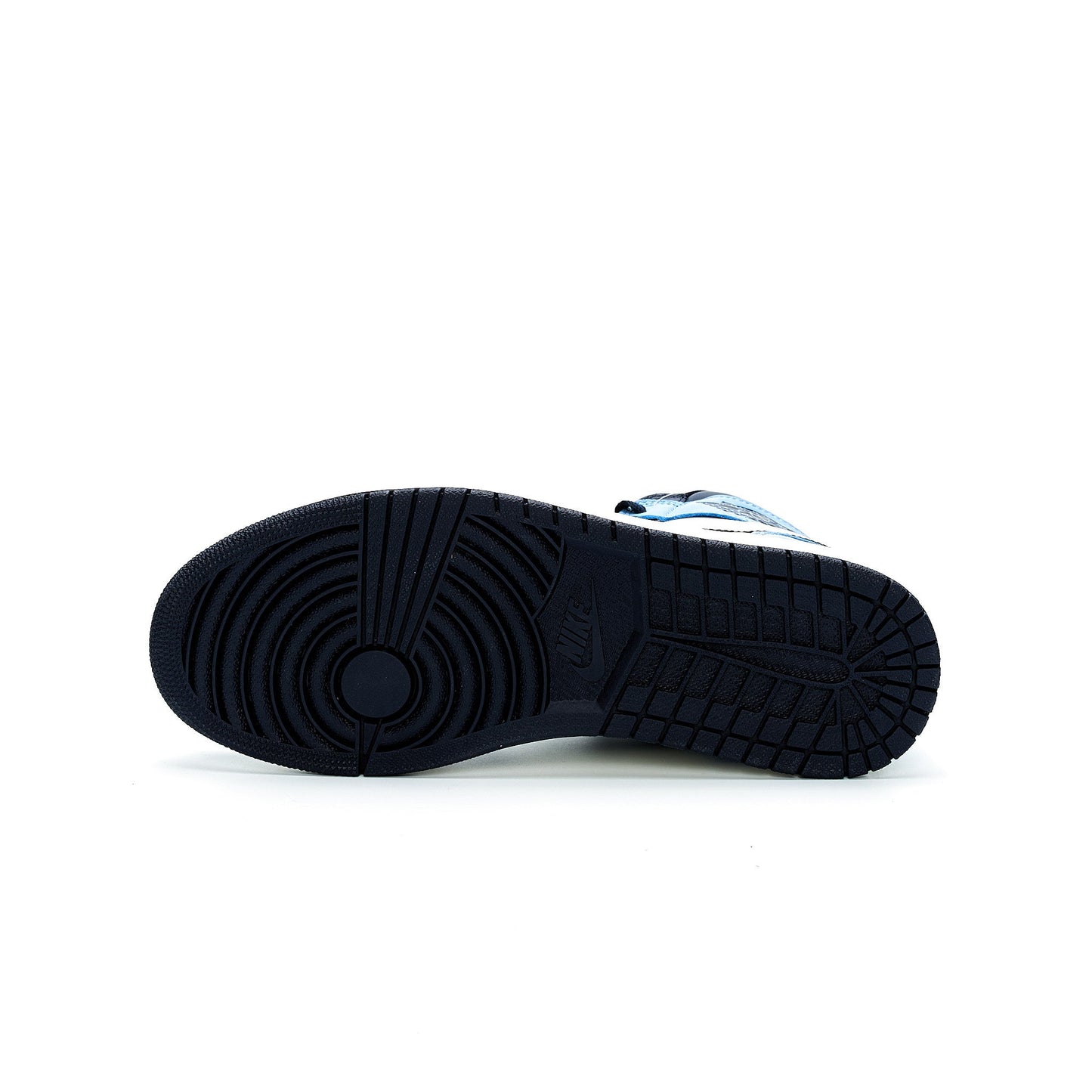 Jordan 1 Retro High Obsidian UNC